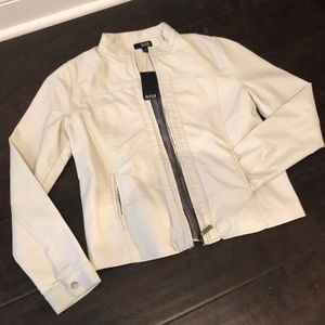 White Faux Leather Jacket — Super light weight!